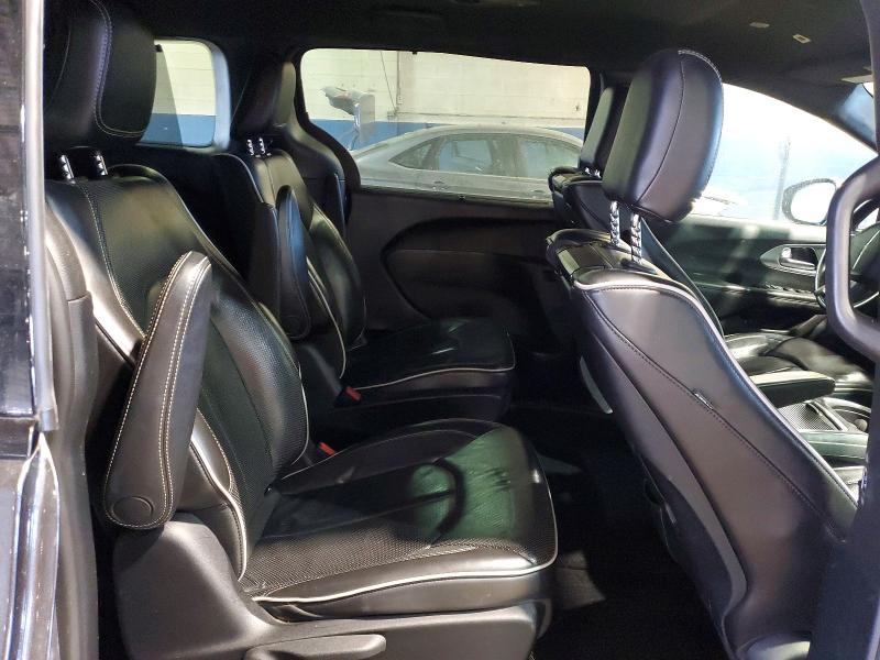 73245145 :رقم المزاد ، 2C4RC1N78KR616824 vin ، 2019 Chrysler Pacifica مزاد بيع