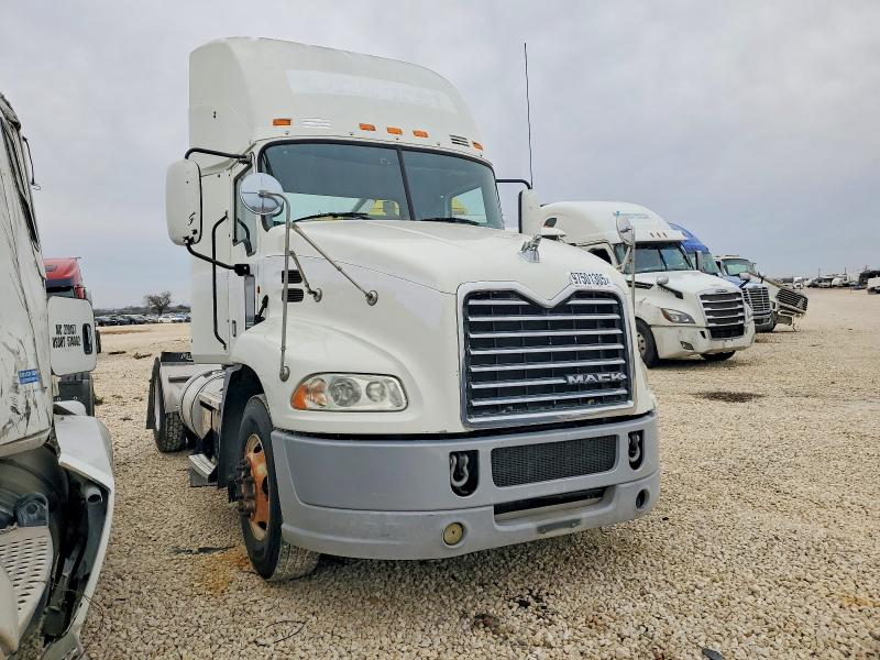 Продаж на аукціоні авто 2013 Mack 600, vin: 1M1AW01Y9DM004876, номер лоту: 97501305