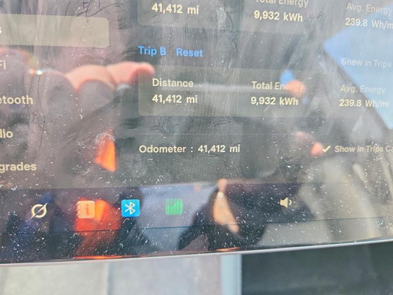 Продажа на аукционе авто 2024 Tesla Model 3, vin: 5YJ3E1EAXRF760229, номер лота: 73062145
