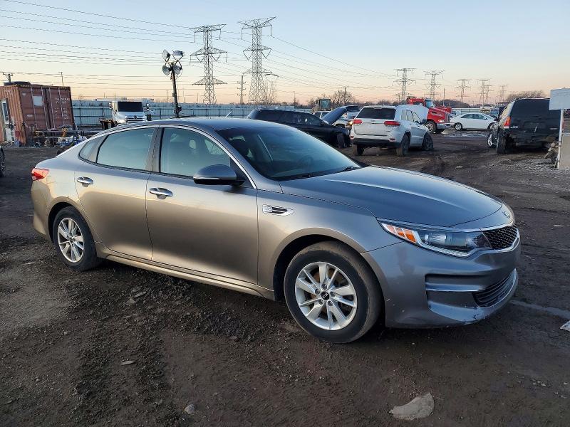 72790145 :رقم المزاد ، 5XXGT4L34HG156586 vin ، 2017 Kia Optima Lx مزاد بيع