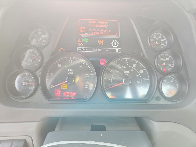 Продажа на аукционе авто 2016 Peterbilt 579, vin: 1XPBA48XXGD339591, номер лота: 72839565