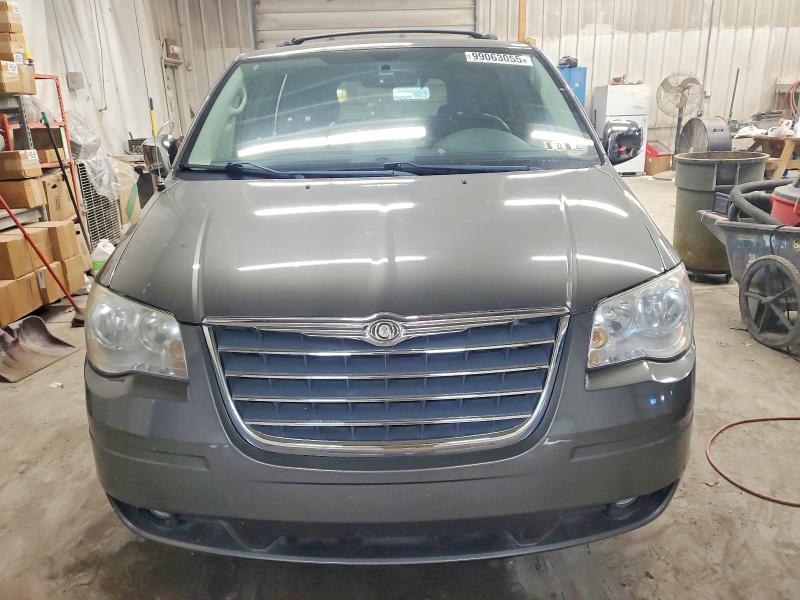 Продажа на аукционе авто 2010 Chrysler Town & Country, vin: 2A4RR8DX6AR441894, номер лота: 99063055