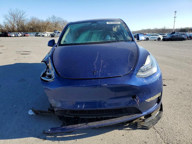 Продажа на аукционе авто 2021 Tesla Model Y, vin: 5YJYGDEE3MF243996, номер лота: 99705695