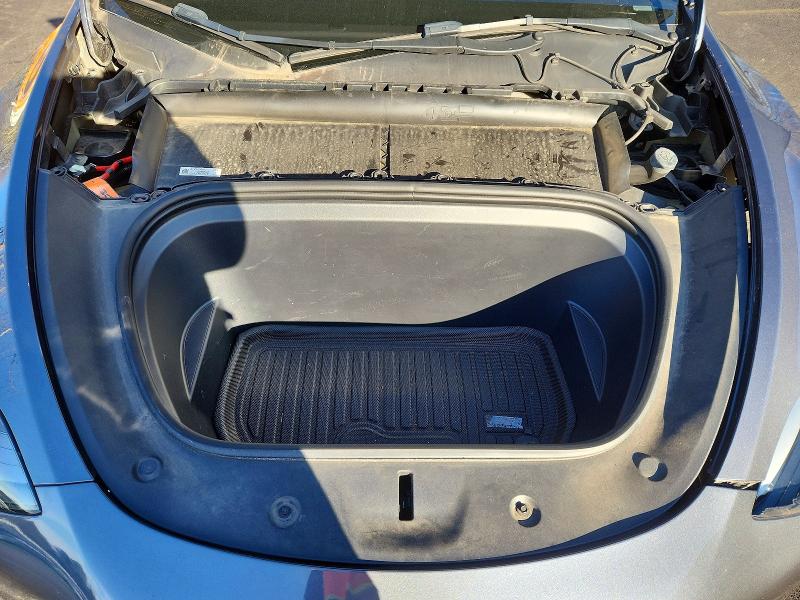 2023 Tesla Model Y მანქანა იყიდება აუქციონზე, vin: 7SAYGAEE7PF771059, აუქციონის ნომერი: 74279395