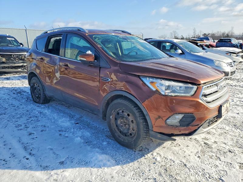 Продажа на аукционе авто 2017 Ford Escape, vin: 1FMCU9J93HUE40572, номер лота: 99756695