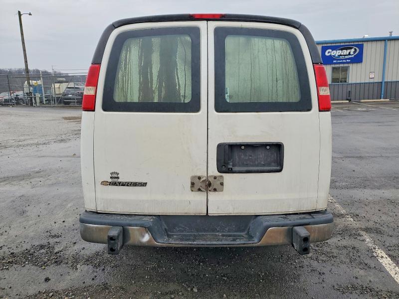 99134005 :رقم المزاد ، 1GCWGAFG3J1912651 vin ، 2018 Chevrolet Express G2500 مزاد بيع