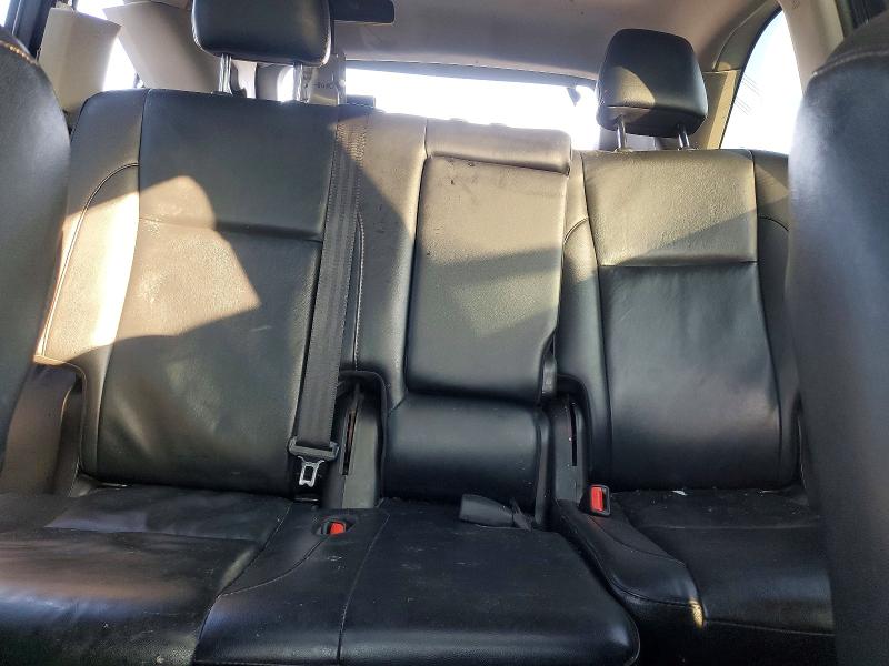 Продажа на аукционе авто 2019 Toyota Highlander, vin: 5TDKZRFH4KS359769, номер лота: 72772485