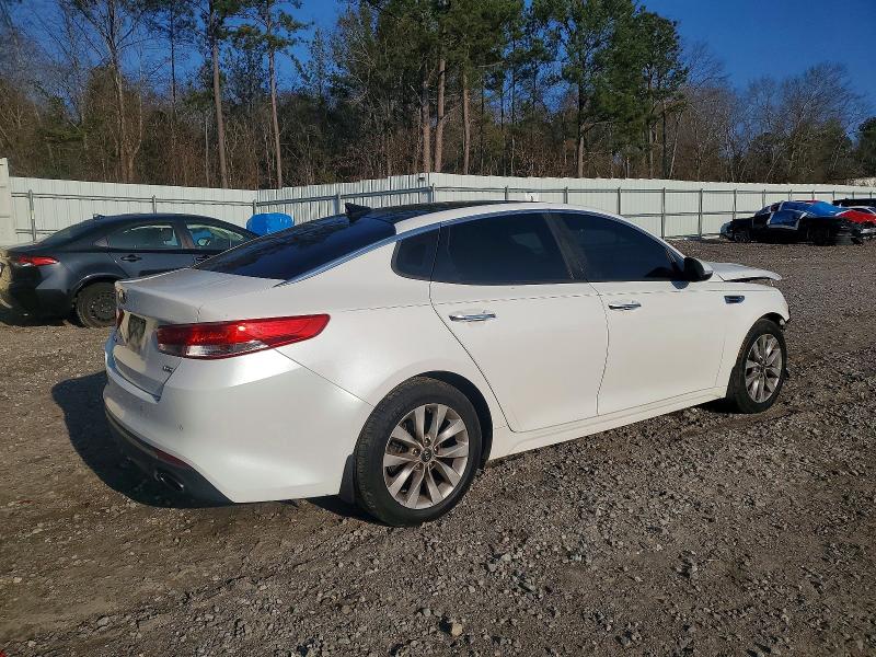 Продажа на аукционе авто 2016 Kia Optima, vin: 5XXGU4L33GG050254, номер лота: 99739075