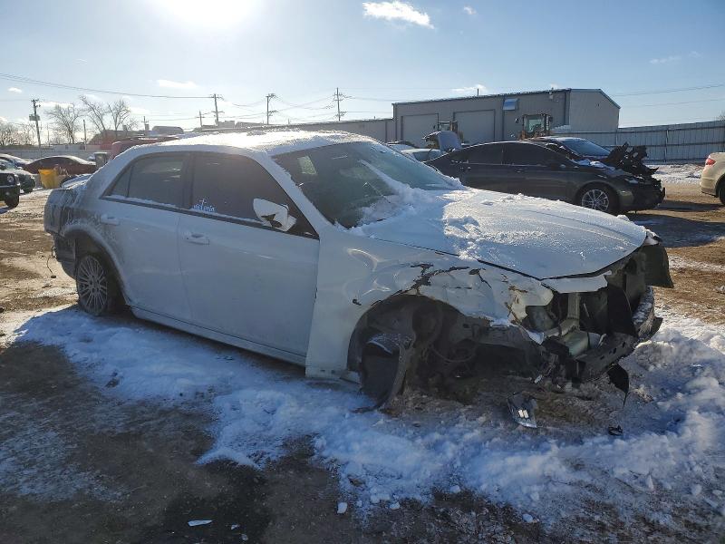 2018 Chrysler 300 მანქანა იყიდება აუქციონზე, vin: 2C3CCABG0JH204013, აუქციონის ნომერი: 74946185