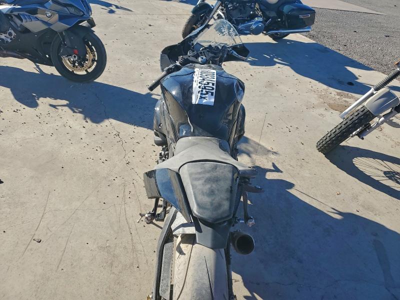 2024 Yamaha Yzfr1 მანქანა იყიდება აუქციონზე, vin: JYARN66E1RA004642, აუქციონის ნომერი: 80934595