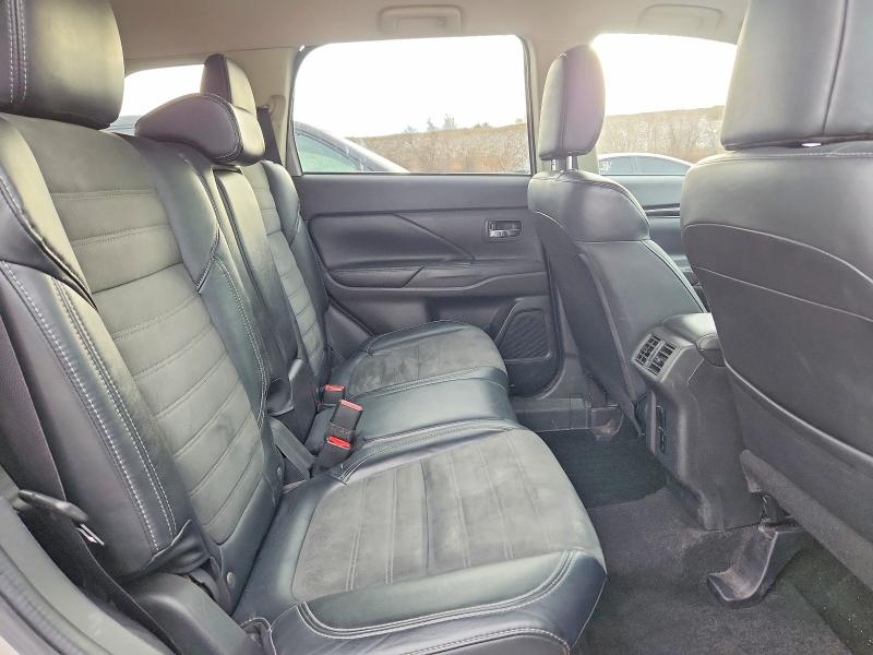 Продаж на аукціоні авто 2020 Mitsubishi Outlander, vin: JA4AZ3A32LZ021656, номер лоту: 74672505