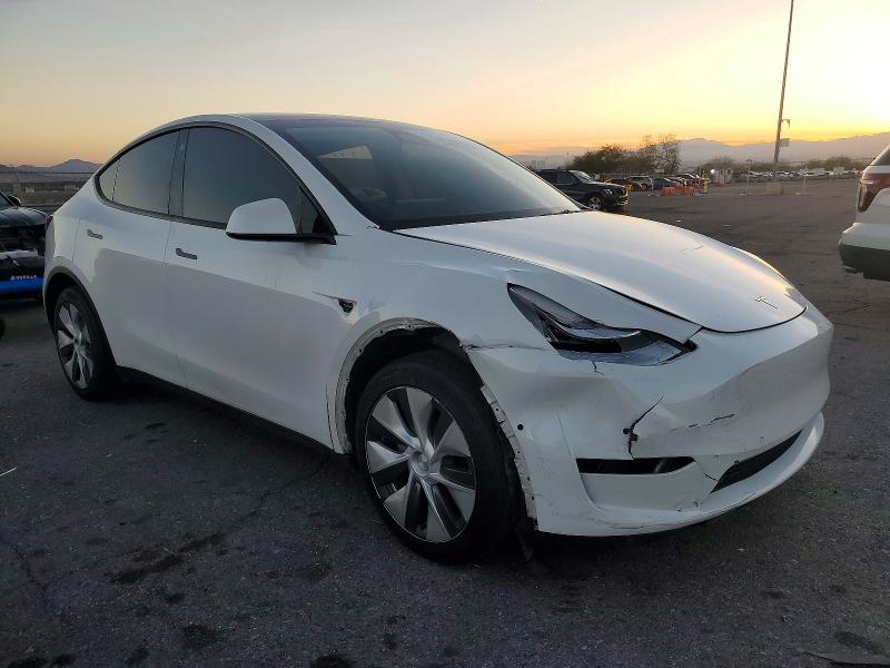 75188665 :رقم المزاد ، 5YJYGDEE9MF207536 vin ، 2021 Tesla Model Y مزاد بيع