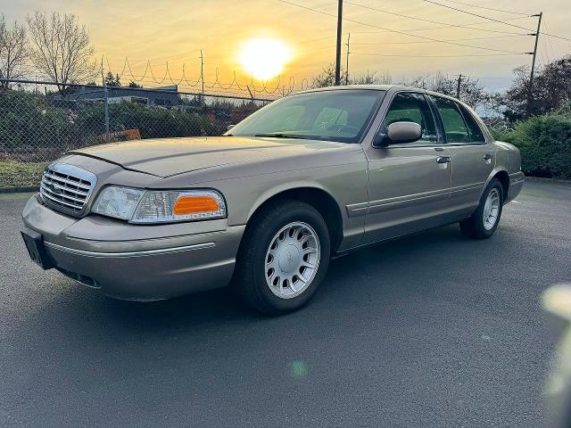 Aukcja sprzedaży 2001 Ford Crown Vict, vin: 2FAFP74W41X162882, numer aukcji: 74896675
