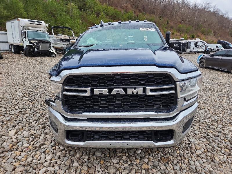 72986155 :رقم المزاد ، 3C63RRAL6NG341509 vin ، 2022 Ram 3500 مزاد بيع