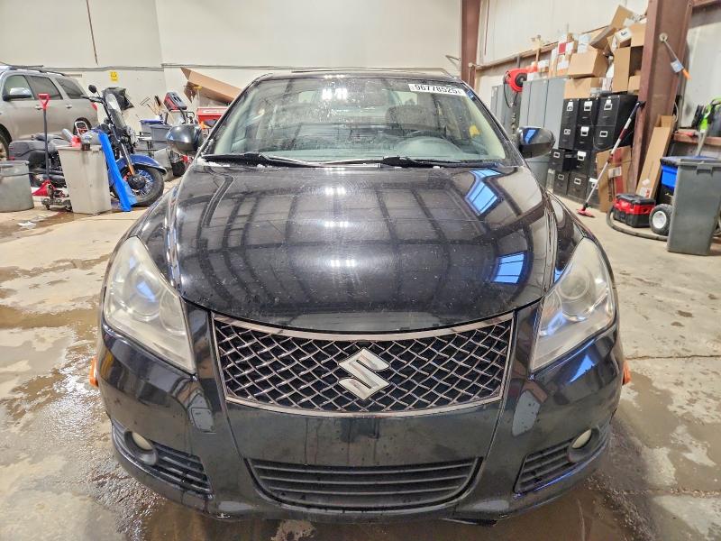96778525 :رقم المزاد ، JS2RF9A7XB6110288 vin ، 2011 Suzuki Kizashi مزاد بيع