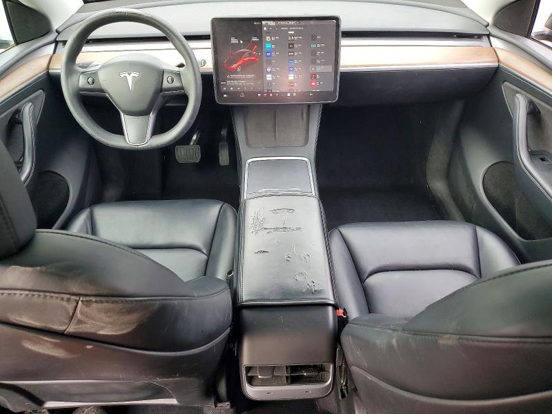 2024 Tesla Model Y მანქანა იყიდება აუქციონზე, vin: 7SAYGDED1RF027517, აუქციონის ნომერი: 73447695