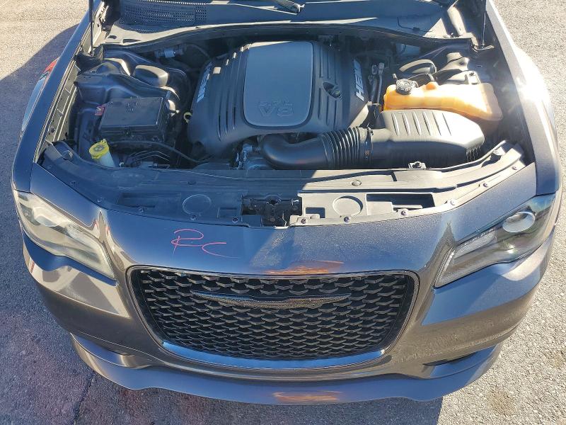 2018 Chrysler 300 მანქანა იყიდება აუქციონზე, vin: 2C3CCABTXJH120441, აუქციონის ნომერი: 72947145