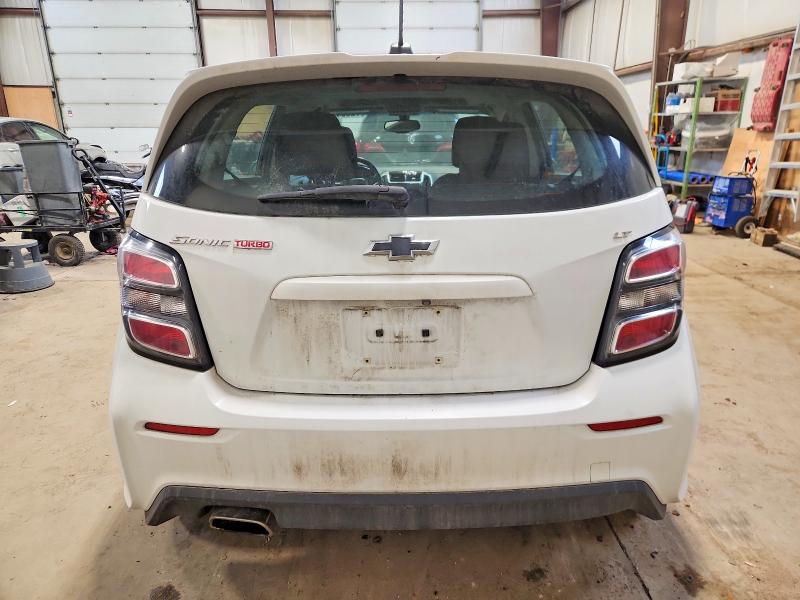 2018 Chevrolet Sonic მანქანა იყიდება აუქციონზე, vin: 1G1JD6SB2J4127961, აუქციონის ნომერი: 72591695