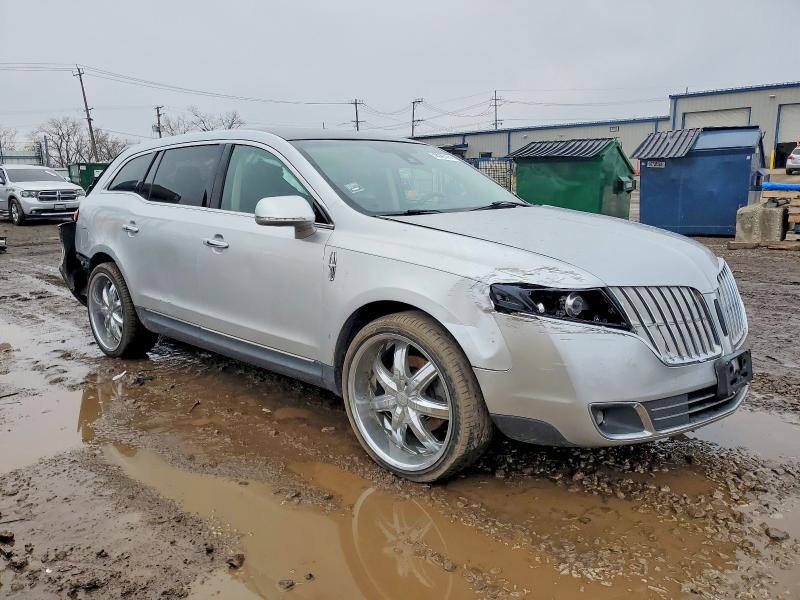 Aukcja sprzedaży 2015 Lincoln Townhouse Mkt, vin: 2LMHJ5FK4FBL04266, numer aukcji: 99547515