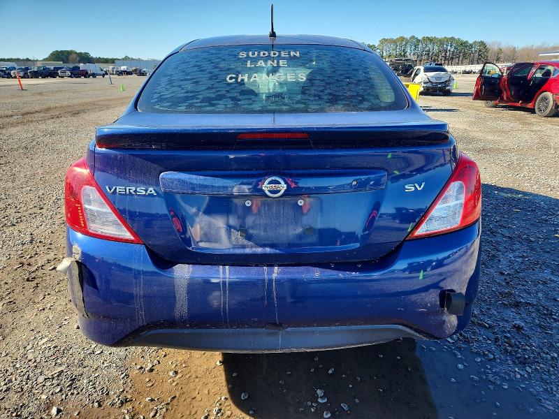 Продажа на аукционе авто 2018 Nissan Versa, vin: 3N1CN7AP1JL828827, номер лота: 74145125