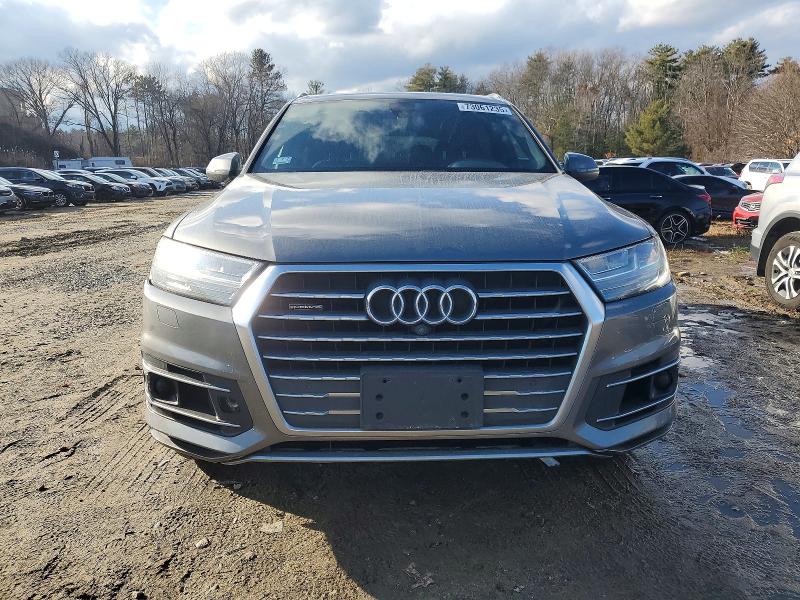 Продаж на аукціоні авто 2017 Audi Q7, vin: WA1LAAF7XHD027211, номер лоту: 73061235