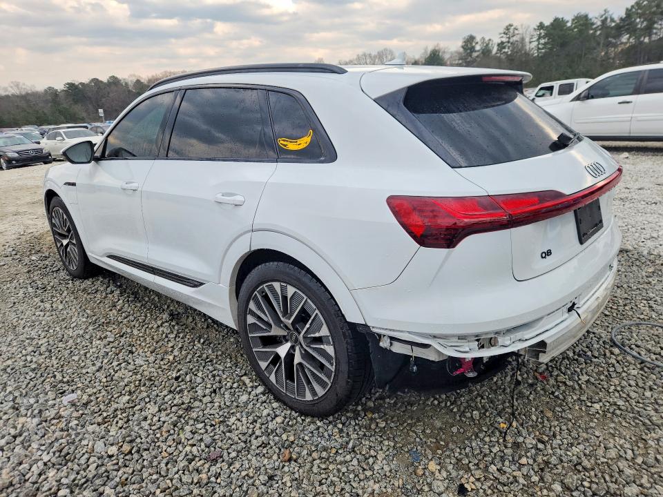 2024 Audi Q8 E-tron მანქანა იყიდება აუქციონზე, vin: WA16ABGE8RB008525, აუქციონის ნომერი: 75685295
