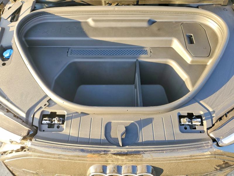 Aukcja sprzedaży 2025 Audi Q6 E-tron, vin: WA112BGF7SA018880, numer aukcji: 72328625