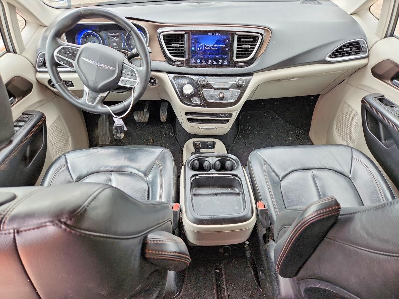 99143155 :رقم المزاد ، 2C4RC1BG9HR517507 vin ، 2017 Chrysler Pacifica مزاد بيع