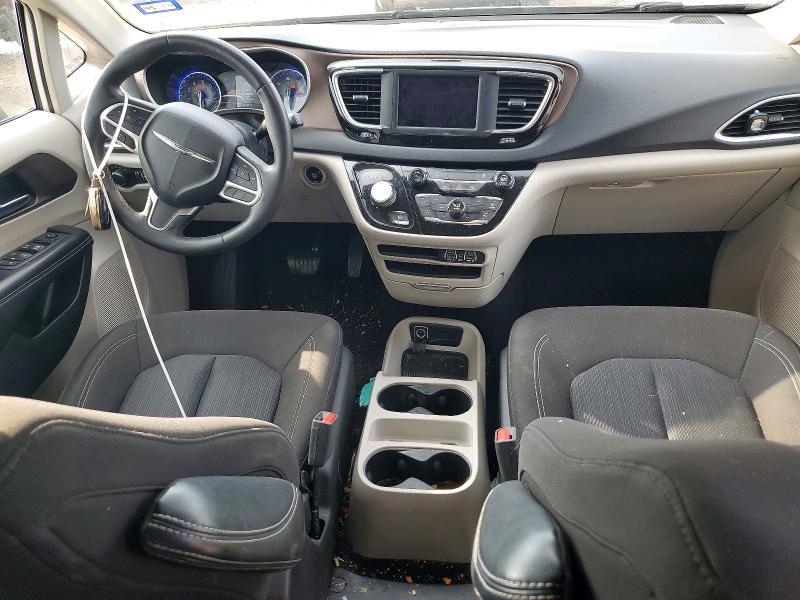 72146025 :رقم المزاد ، 2C4RC1CGXNR218571 vin ، 2022 Chrysler Voyager مزاد بيع