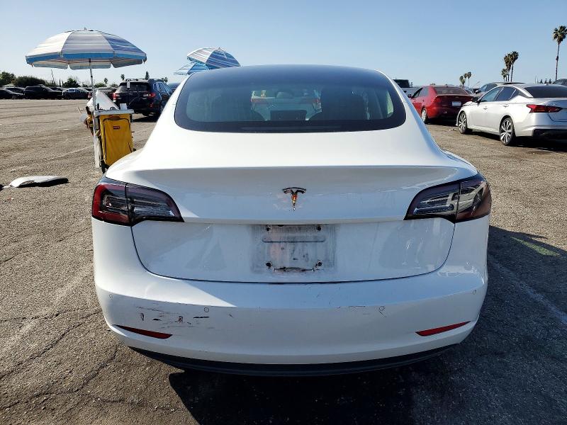 75057765 :رقم المزاد ، 5YJ3E1EA2JF071869 vin ، 2018 Tesla Model 3 مزاد بيع