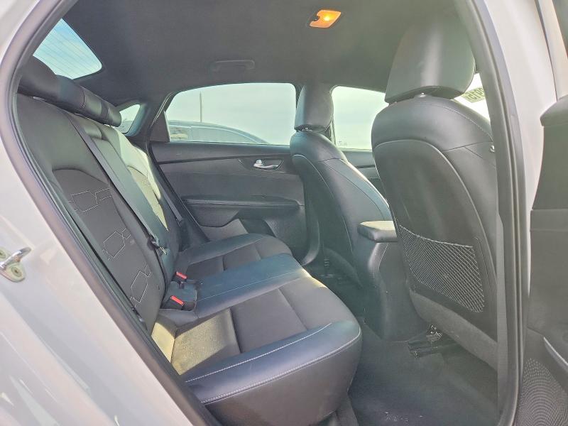 Продажа на аукционе авто 2023 Kia Forte Gt L, vin: 3KPF54AD9PE587787, номер лота: 99833915
