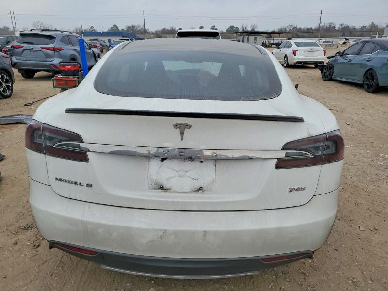 72196755 :رقم المزاد ، 5YJSA1CP7DFP08029 vin ، 2013 Tesla Model S مزاد بيع