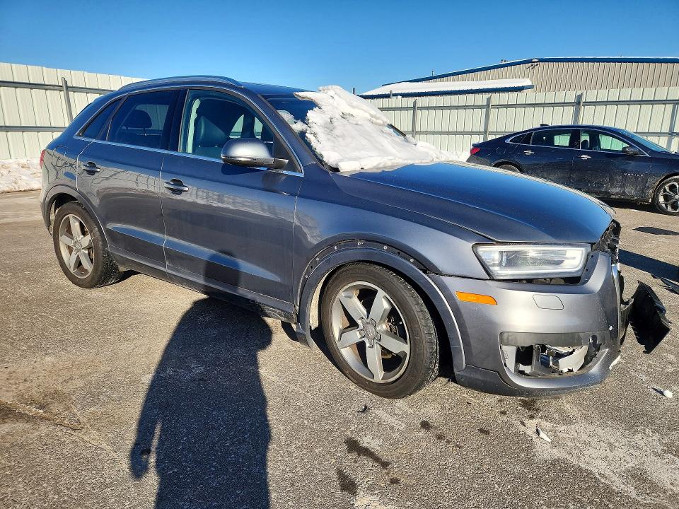 2015 Audi Q3 მანქანა იყიდება აუქციონზე, vin: WA1EFCFS7FR005421, აუქციონის ნომერი: 74490675