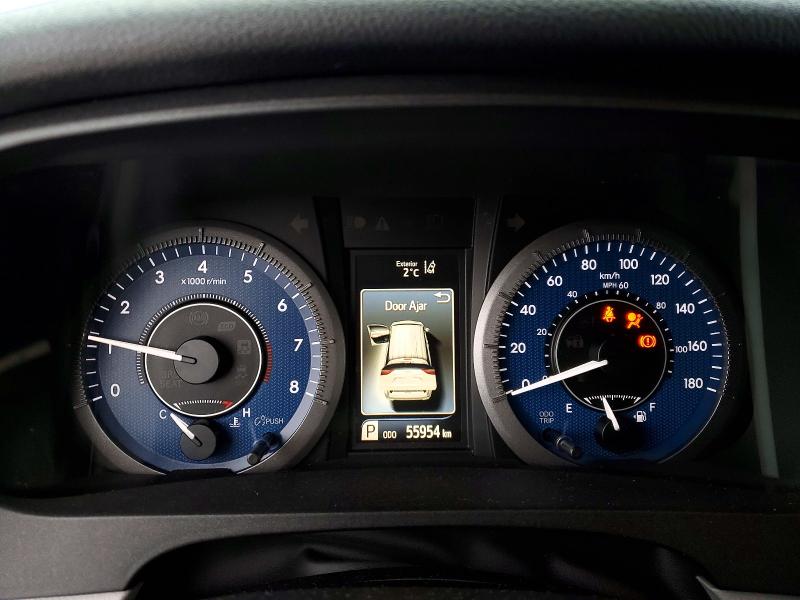 98799925 :رقم المزاد ، 5TDKZ3DC0LS078557 vin ، 2020 Toyota Sienna مزاد بيع