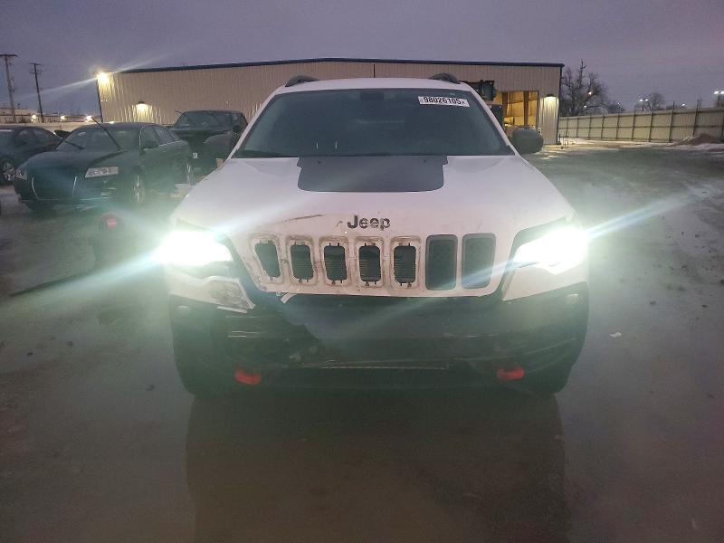 2021 Jeep Cherokee მანქანა იყიდება აუქციონზე, vin: 1C4PJMBX4MD102039, აუქციონის ნომერი: 98026105