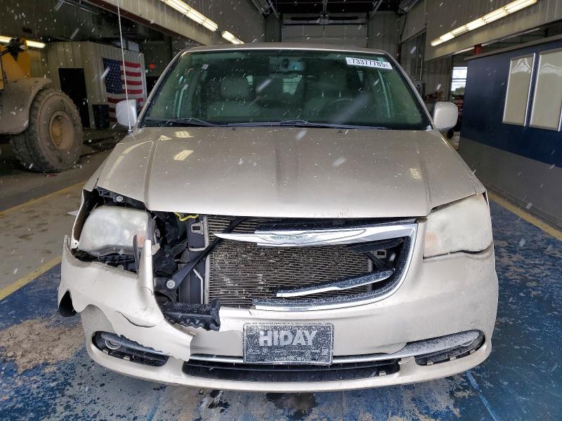 73377785 :رقم المزاد ، 2C4RC1BG2ER460322 vin ، 2014 Chrysler Town & Country مزاد بيع