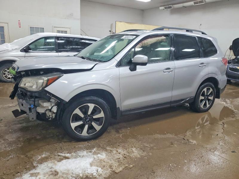 74052225 :رقم المزاد ، JF2SJADC6JH529280 vin ، 2018 Subaru Forester مزاد بيع