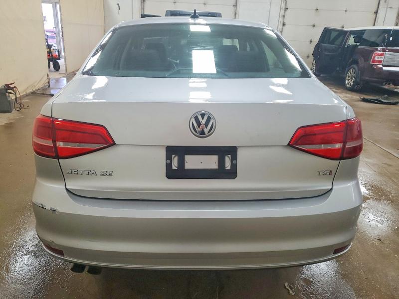98413055 :رقم المزاد ، 3VWD07AJ0FM417803 vin ، 2015 Volkswagen Jetta مزاد بيع