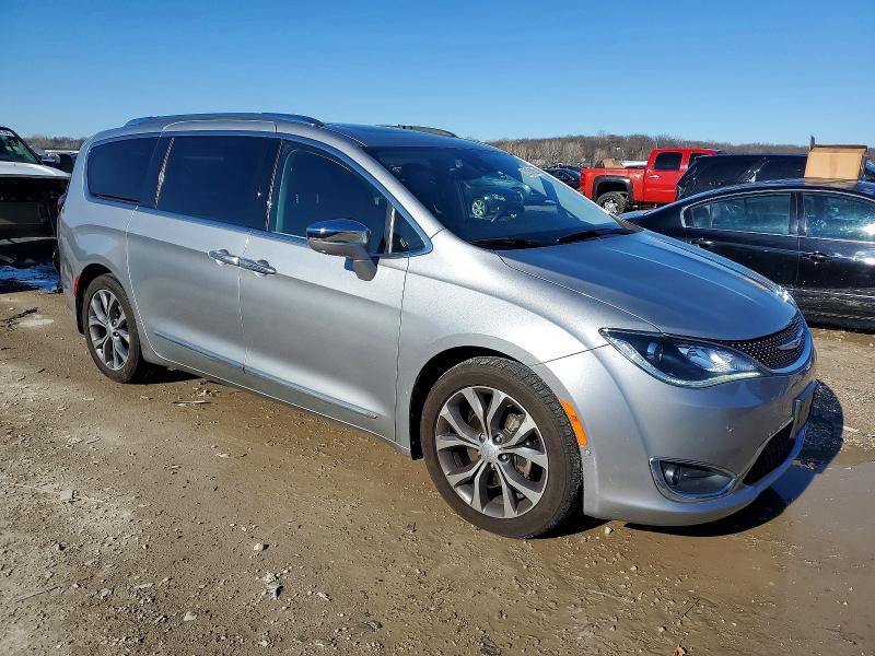 Продаж на аукціоні авто 2018 Chrysler Pacifica, vin: 2C4RC1GG1JR103572, номер лоту: 72161955