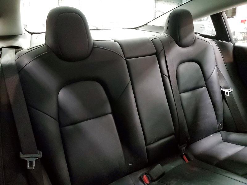 Продаж на аукціоні авто 2018 Tesla Model 3, vin: 5YJ3E1EB0JF085388, номер лоту: 72870005