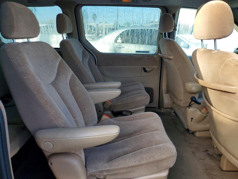 2000 Chrysler Town & Country მანქანა იყიდება აუქციონზე, vin: 1C4GP44GXYB713819, აუქციონის ნომერი: 72339895