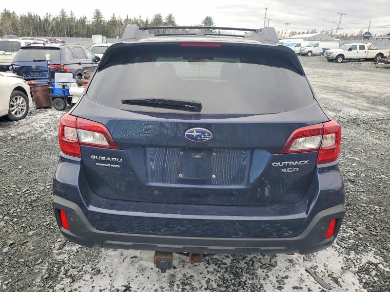 99468175 :رقم المزاد ، 4S4BSFNC3J3236176 vin ، 2018 Subaru Outback مزاد بيع
