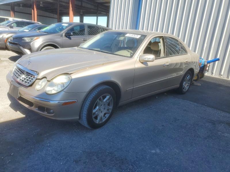 73732825 :رقم المزاد ، WDBUF65J24A468962 vin ، 2004 Mercedes-benz E مزاد بيع
