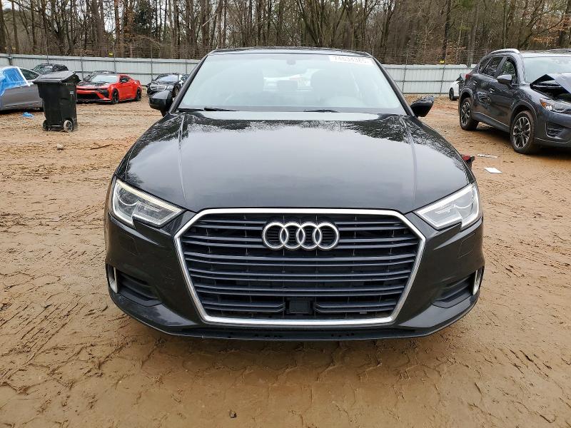 Продажа на аукционе авто 2018 Audi A3, vin: WAUAUGFF8J1025900, номер лота: 74634385