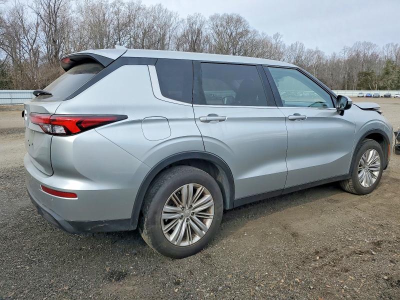 Продаж на аукціоні авто 2024 Mitsubishi Outlander, vin: JA4J4UA81RZ043348, номер лоту: 73120675