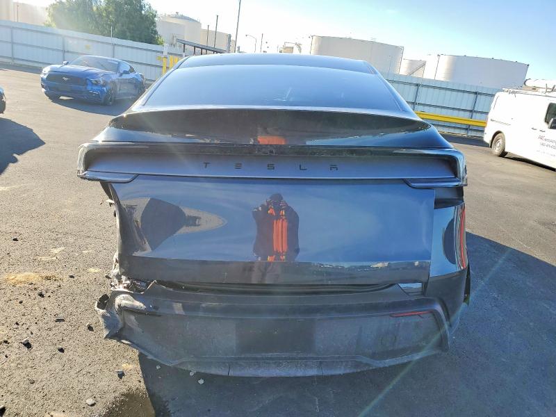 2026 Tesla Model Y მანქანა იყიდება აუქციონზე, vin: 7SAYGDED9TF542319, აუქციონის ნომერი: 72252325