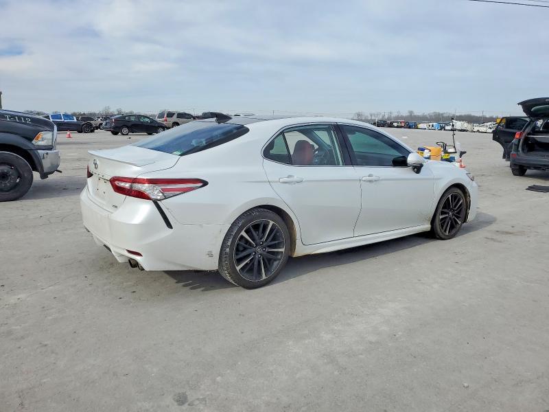 Aukcja sprzedaży 2019 Toyota Camry, vin: 4T1B61HK5KU817104, numer aukcji: 72854055