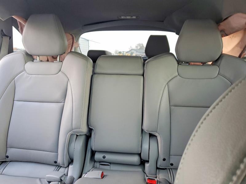 73051115 :رقم المزاد ، 5FRYD4H77HB007636 vin ، 2017 Acura Mdx مزاد بيع