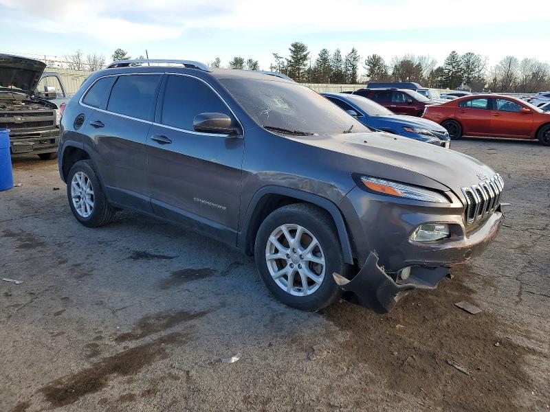 73604325 :رقم المزاد ، 1C4PJLLB5JD565008 vin ، 2018 Jeep Cherokee L مزاد بيع