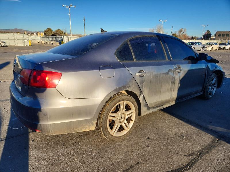 2014 Volkswagen Jetta მანქანა იყიდება აუქციონზე, vin: 3VWB17AJXEM423580, აუქციონის ნომერი: 99019005
